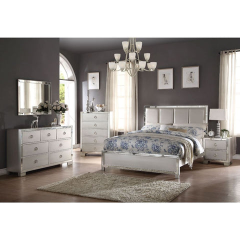 Voeville II - Bed (Padded HB)
